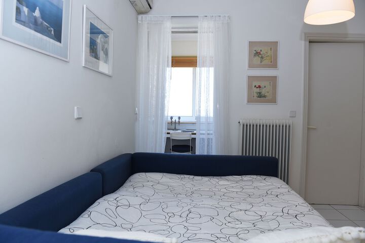 Room 3 of 60