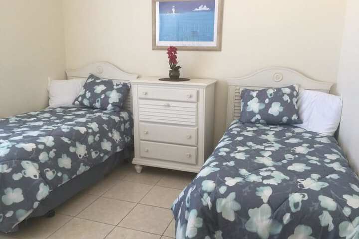 Room 7 of 62