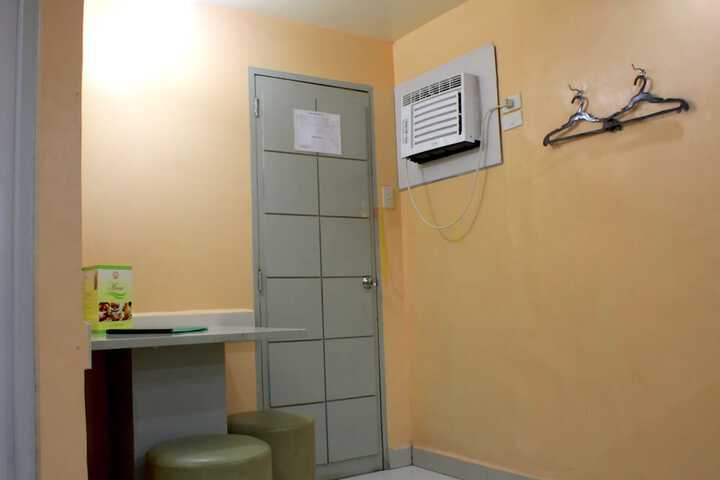 Room 22 of 25