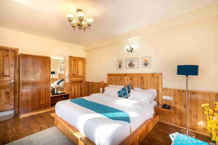 Room 8 of 21