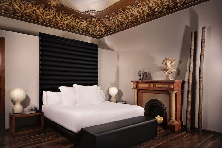 Room 20 of 75
