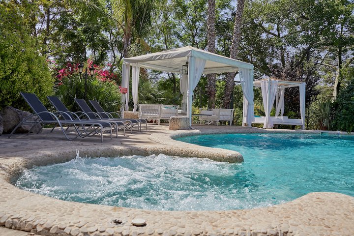 Pool 69 of 140