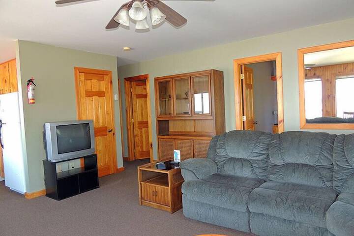 Room 185 of 338