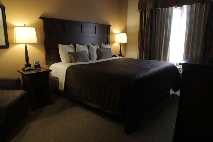 Room 7 of 44