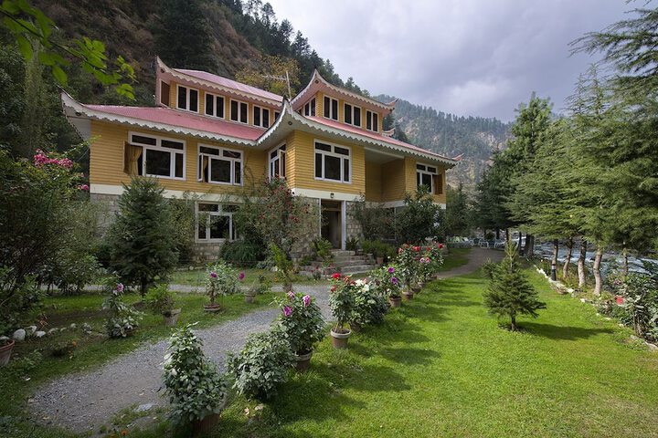 Hotel Exterior 50 of 55