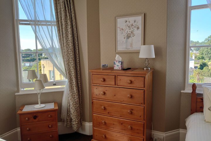 Room 13 of 47