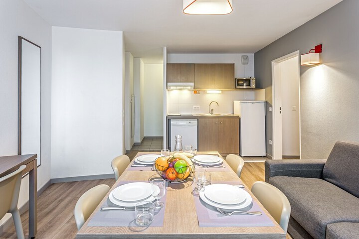 Private kitchenette