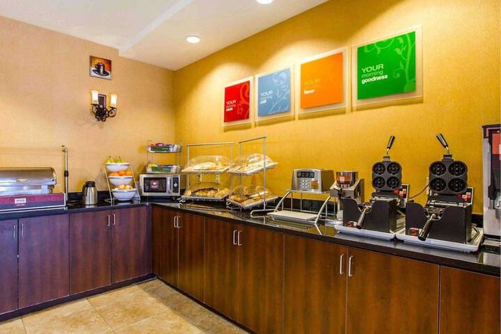 Breakfast buffet