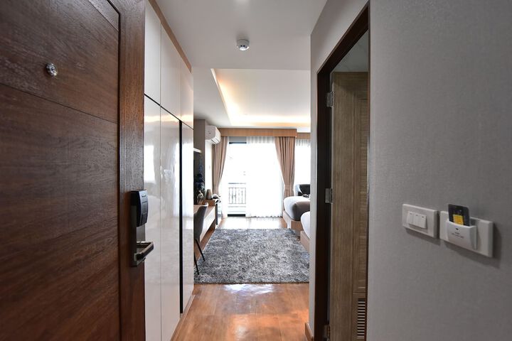Room 12 of 52