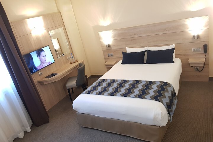 Room 30 of 75