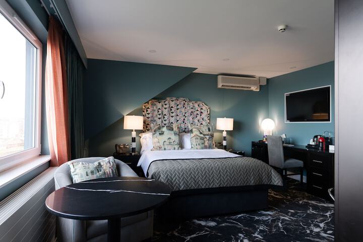 Room 19 of 55
