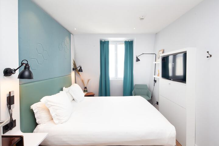 Room 6 of 41