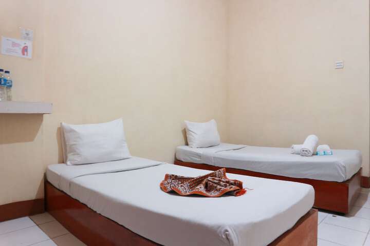 Room 5 of 23