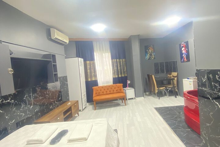 Room 25 of 45