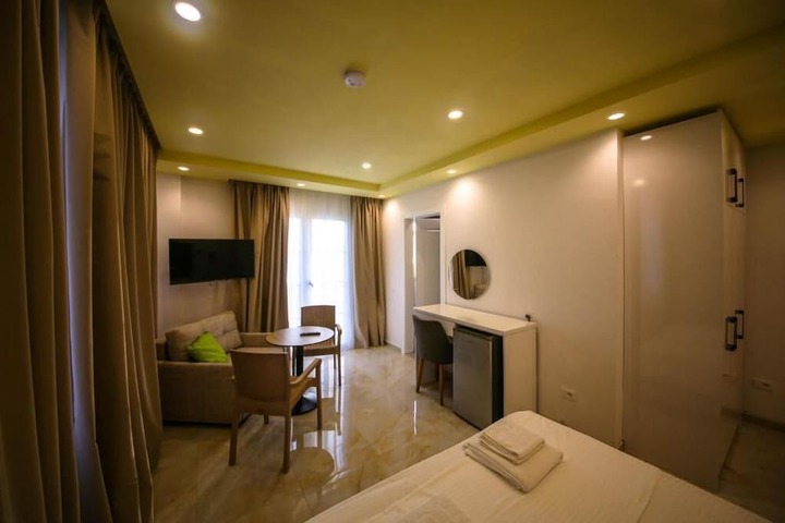 Room 41 of 70