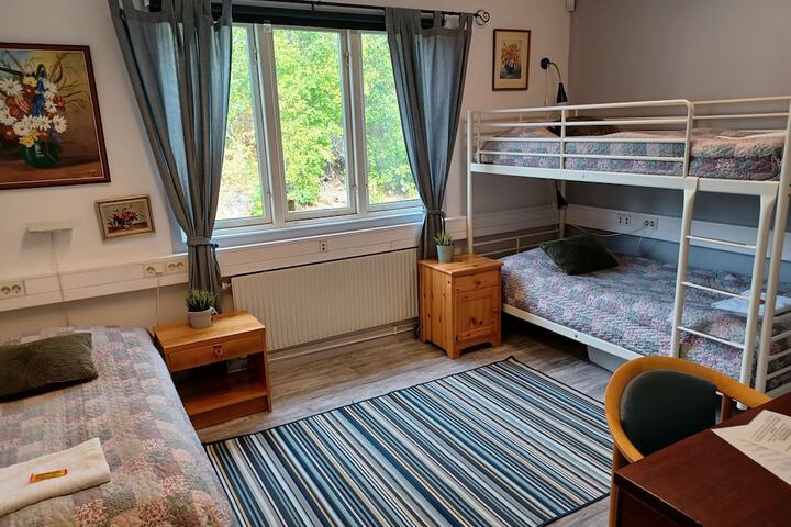 Room 60 of 176