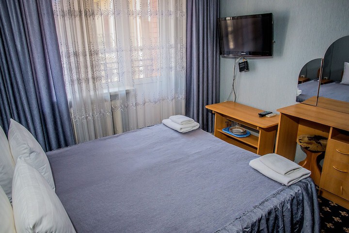 Room 5 of 51