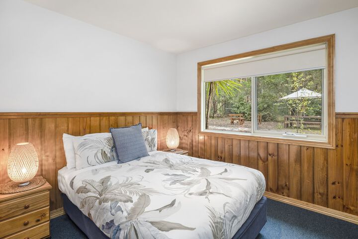 Room 2 of 41