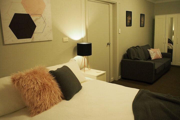 Room 18 of 38