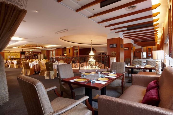 Dining Photos