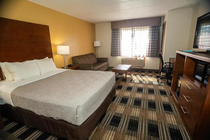 Standard Room, King or Two Doubles