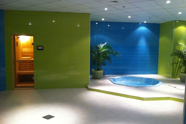 Spa 26 of 34