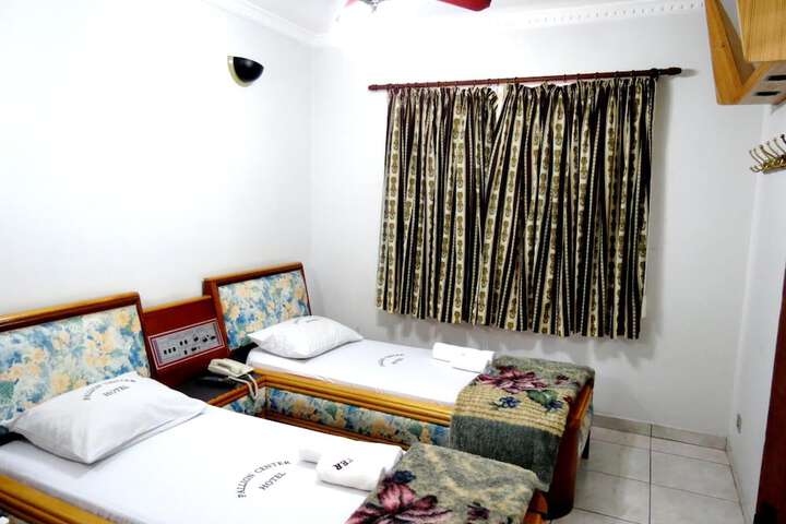 Room 32 of 56