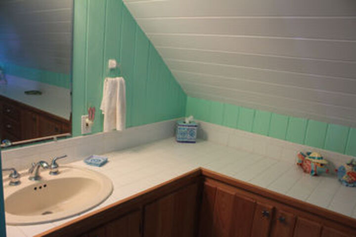Room 6 of 21