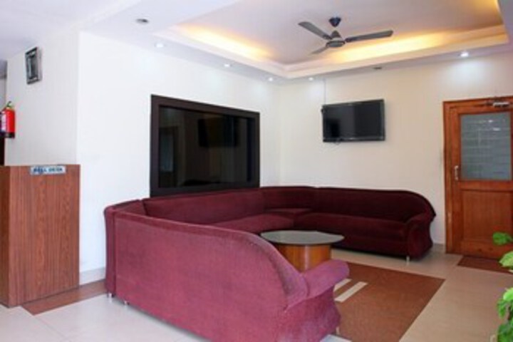 Hotel Interior 9 of 35