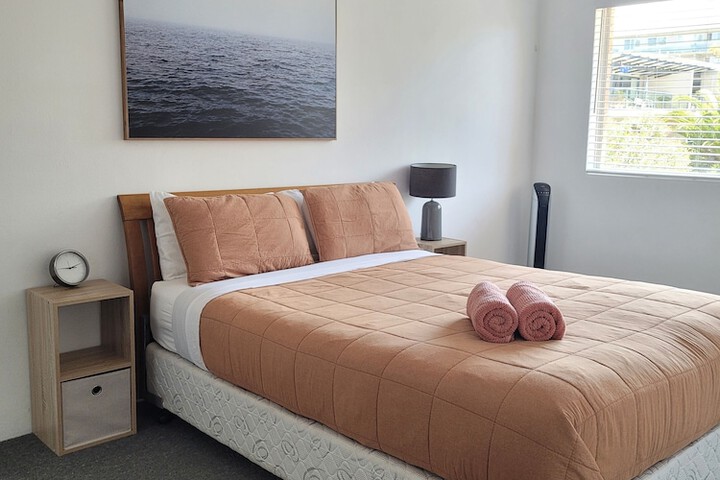 Room 12 of 26