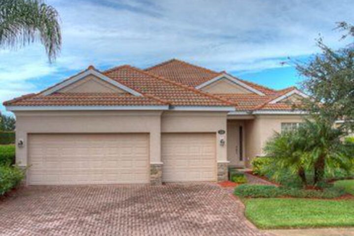 River Strand 10 by RedAwning in Bradenton, FL