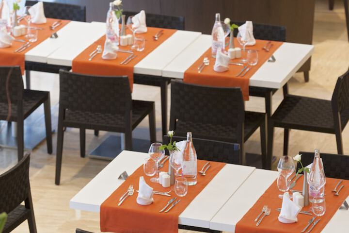 Dining 111 of 268