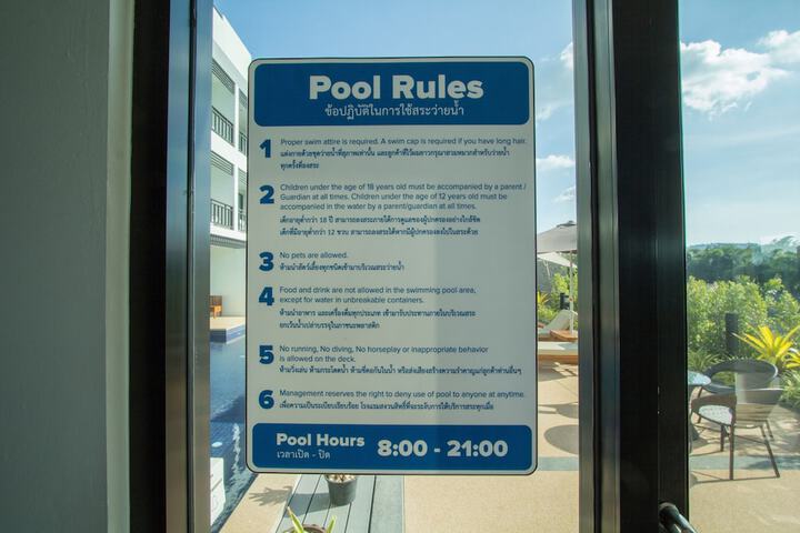 Pool 31 of 39