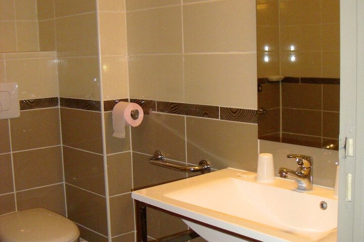 Room 20 of 44