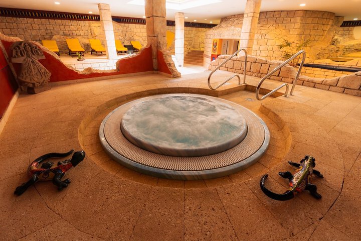 Spa 58 of 163