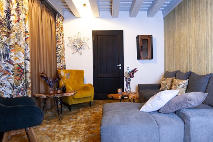 Room 36 of 53