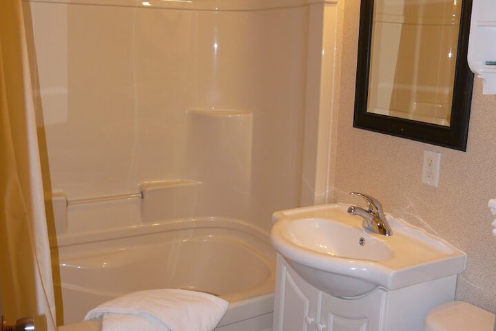 Room 16 of 27