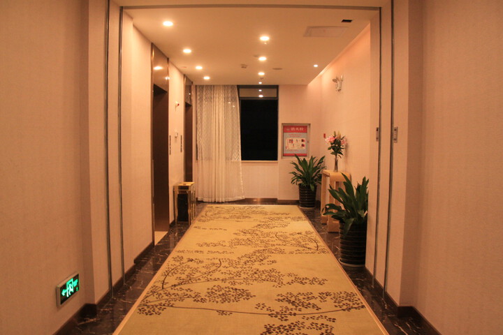 Rezen Select Nanning Kunming National High-tech Industry Development Zone Hotel