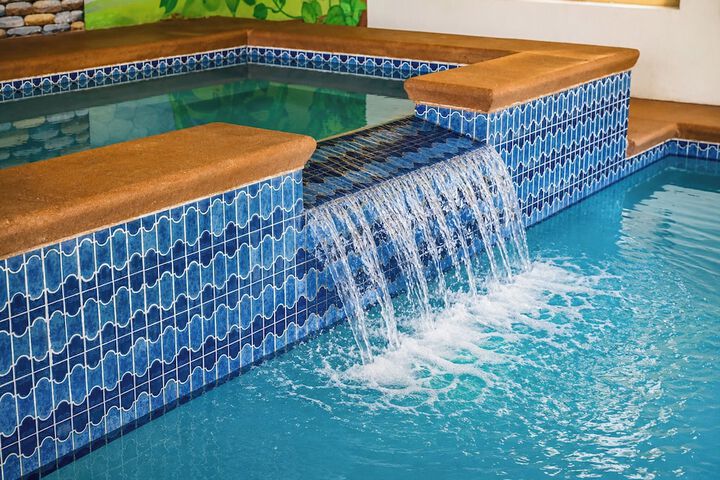 Hotel Pool