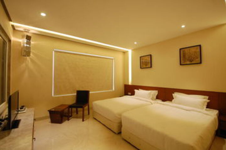 Room 4 of 21