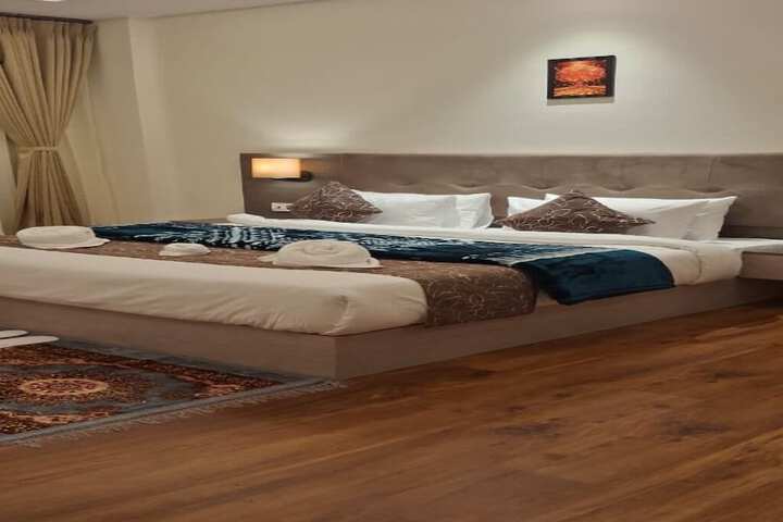 Room 3 of 22