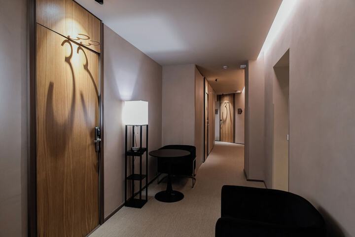 Hotel Interior 5 of 163