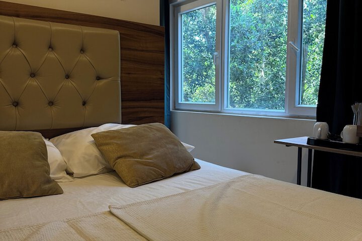 Room 30 of 61