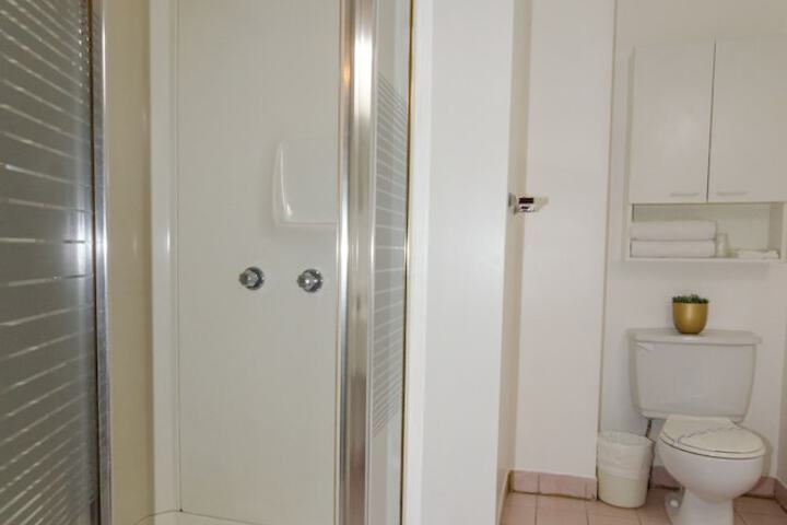 Room 77 of 87