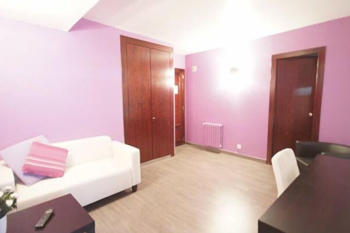 Room 16 of 35