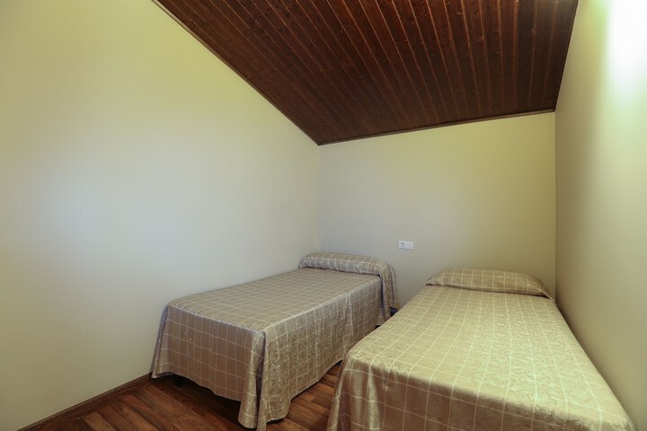 Room 9 of 58