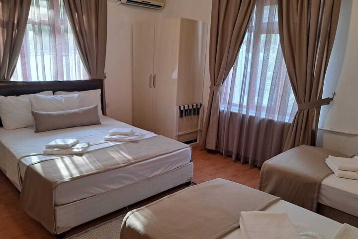 Room 22 of 39
