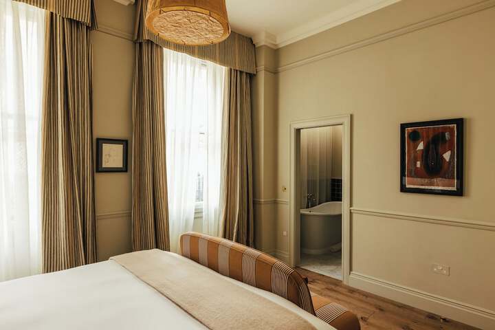 Room 37 of 52
