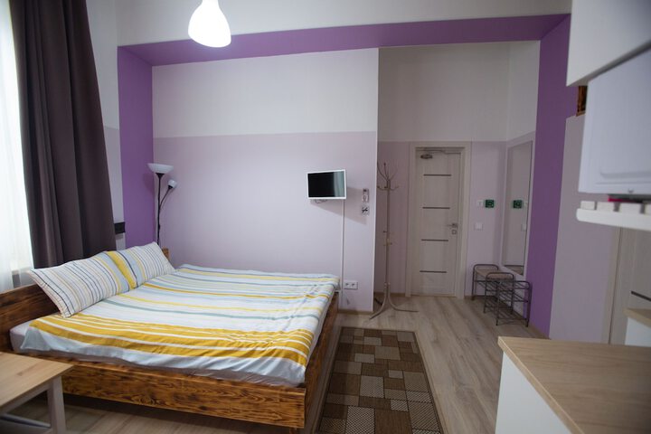 Room 20 of 64