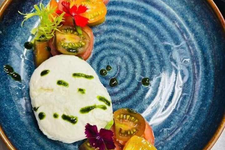 Dining 97 of 133